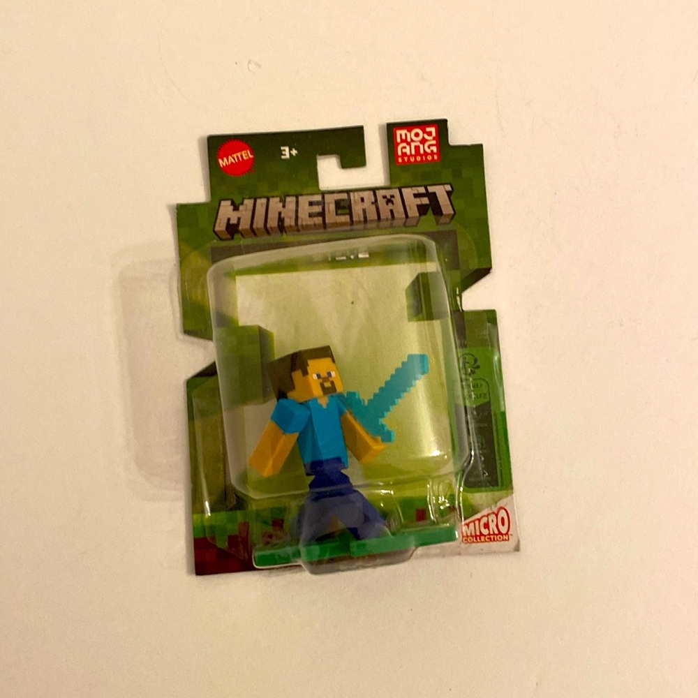 NWT Mattel Minecraft Steve Sword Micro Collection 2 Inch Mini Action Figure